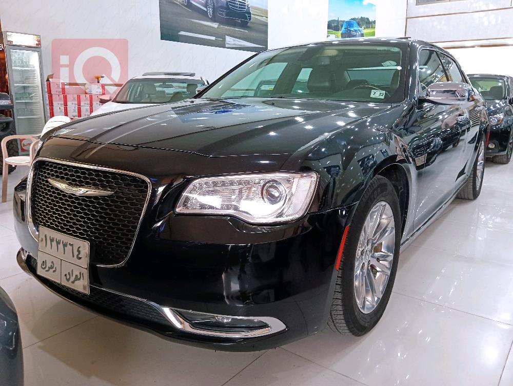 كرايسلر 300